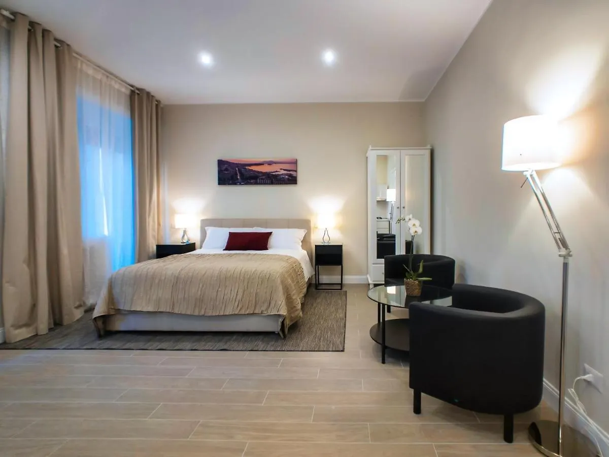 Silia House Napoli Centro Hotel Guest house