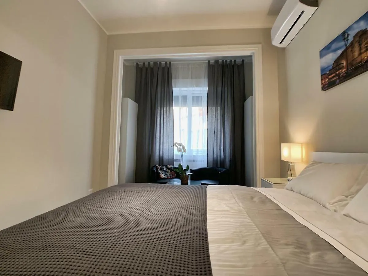 Guest house Silia House Napoli Centro Hotel