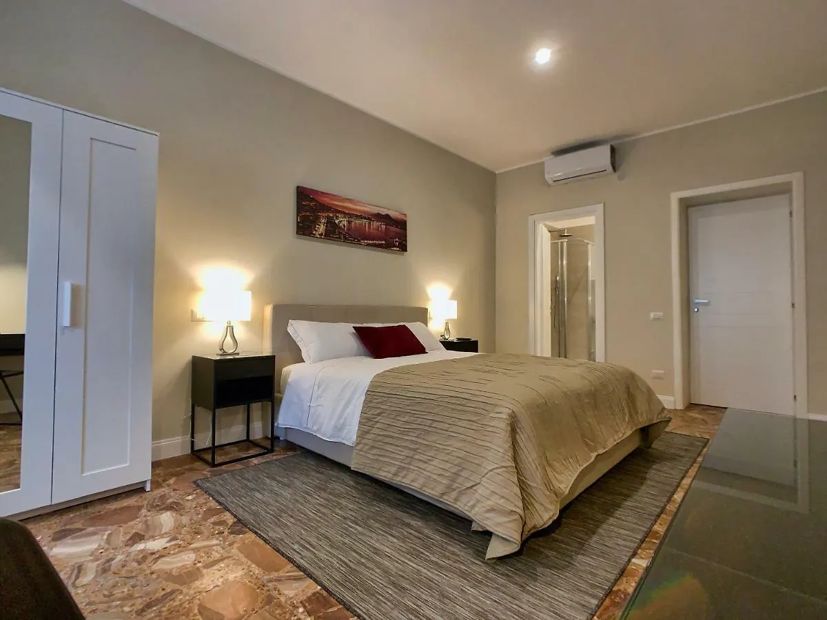 ** Pensjonat Hotel Silia House Napoli Centro Włochy